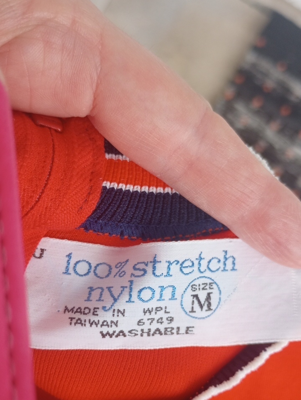 Vintage Retro Colorful Red Stretch Nylon Top w/ Navy Blue Scalloped Collar, Med - Picture 3 of 4